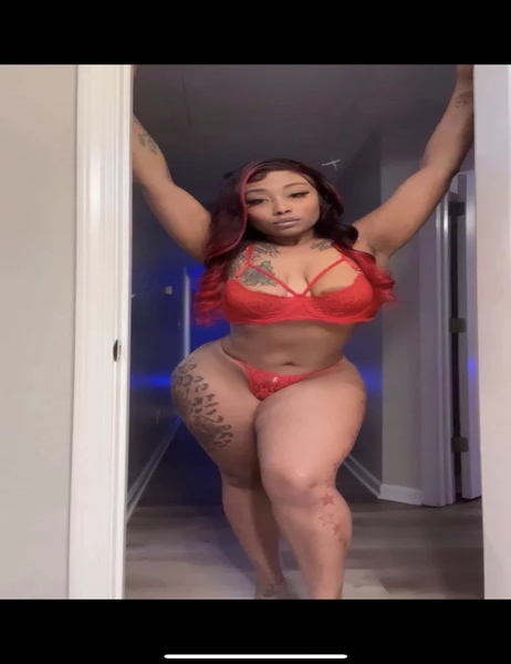 Layla Red